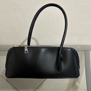 Black Shoulder Bag